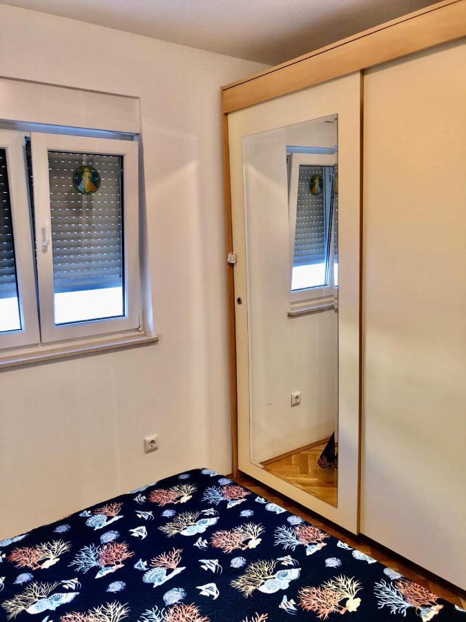 Apartment Sunny Paradise 2, Makarska - Promajna Bagian luar foto